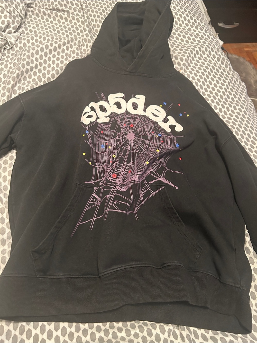 Black Sp5der Hoodie - Men L but it fits like a M or S